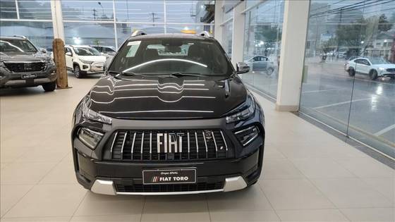 FIAT TORO 2.2 TURBO DIESEL RANCH 4WD AT9 FIAT TORO 2.2 TURBO DIESEL RANCH 4WD AT9